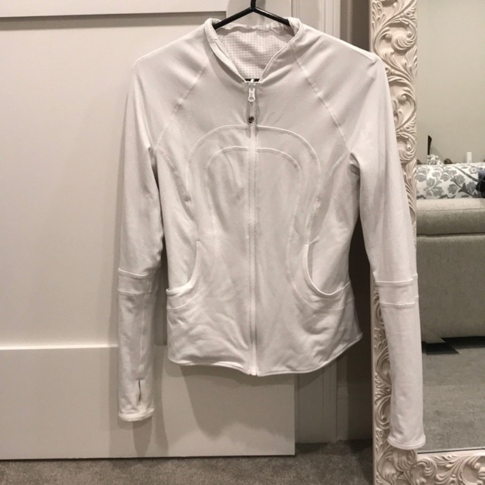 Reversible LULULEMON jacket